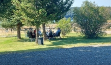 Celestial Beings, Guests and Flowers in Lifechanyuan’s Canadian Headquarters