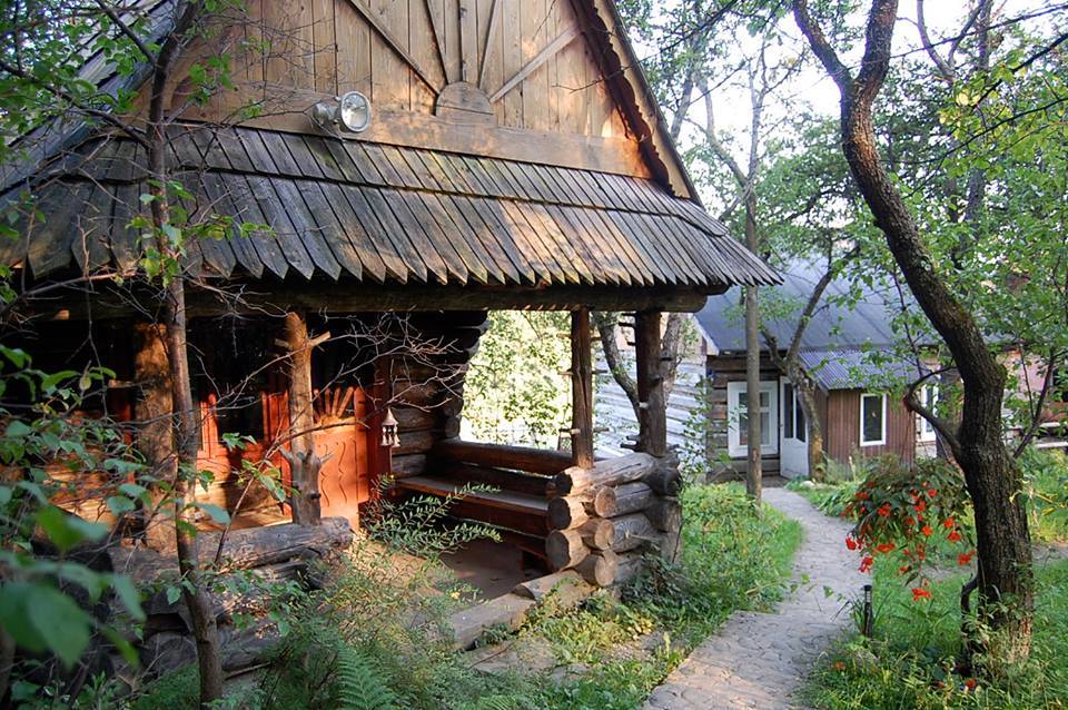 log-wood-buildings-at-BA.jpg