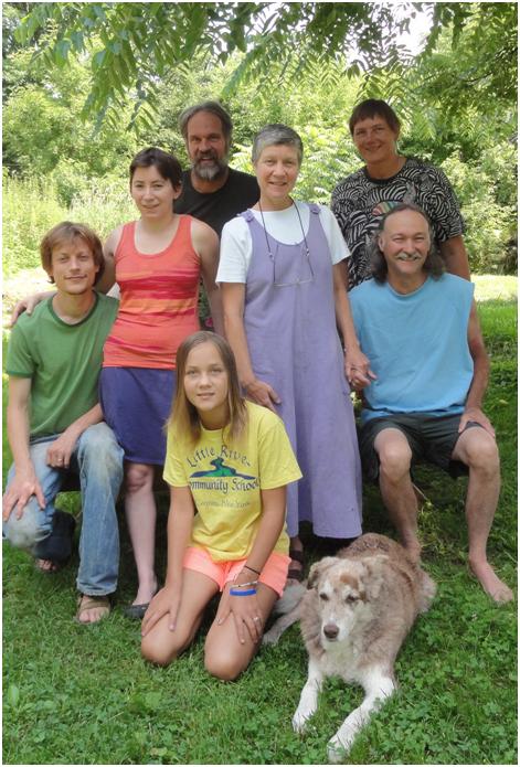 Group-photo-2014-a.jpg